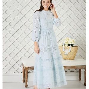 Perfect dress for summer events! Worn once.